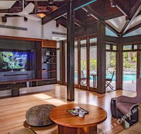 Bangalow 50 Murphy Street Port Douglas - Tourism Hervey Bay