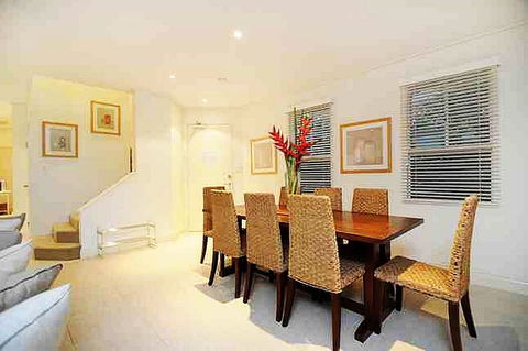 Plantation House 1 Spacious 4 Bedroom House Near Beach WIFI Netflix Telstra TV Playground Pool BBQ - Tourism Hervey Bay 4