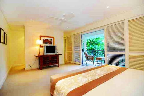 Plantation House 1 Spacious 4 Bedroom House Near Beach WIFI Netflix Telstra TV Playground Pool BBQ - Tourism Hervey Bay 5