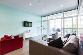 Vance 2Bdr Melbourne Apartment - Hervey Bay Accommodation 3