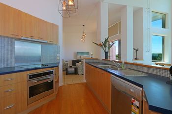 Pacific Royale Penthouse 311 - Hervey Bay Accommodation 6