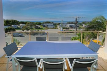 Pacific Royale Penthouse 311 - Hervey Bay Accommodation 3