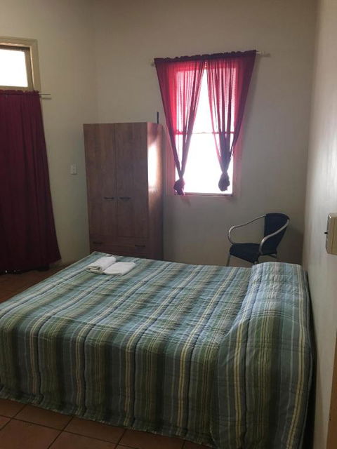 Taylors Hotel - Hervey Bay Accommodation 3