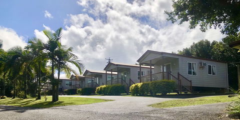 Atherton Travellers Park - Tourism Hervey Bay 1