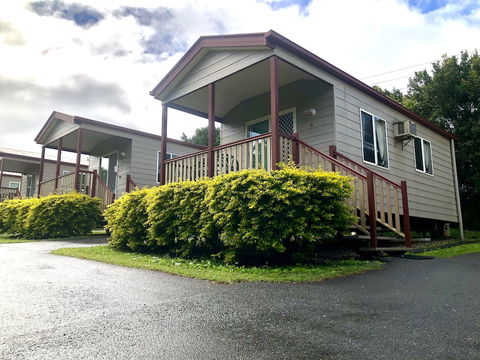 Atherton Travellers Park - Tourism Hervey Bay 0