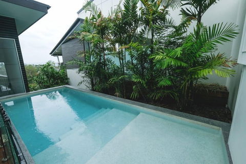 Bellevue Airlie Beach - Hervey Bay Accommodation 0