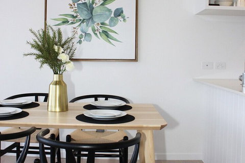 Modern Apartment In Brisbane - Hervey Bay Accommodation 6