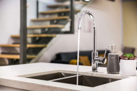 A07-darling Harbour 2 BDR Loft - Tourism Hervey Bay 6