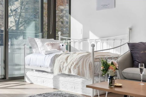 A07-darling Harbour 2 BDR Loft - Tourism Hervey Bay 5