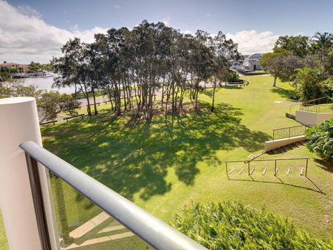 Maui 6 2 BDRM Apt On Parkyn Pde - Hervey Bay Accommodation 4