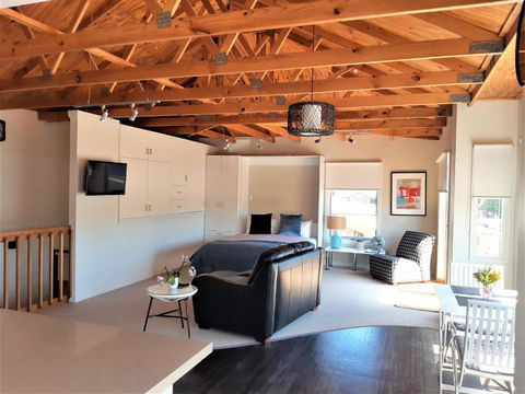 Port Central No 2 - Tourism Hervey Bay 5