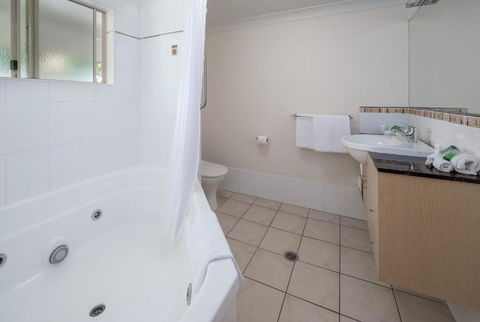 Port Douglas Affordable Accommodation - Tourism Hervey Bay 1