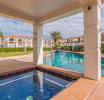 Breakers Block 1 unit 1 Pool in complex across the road from the beach - Tourism Hervey Bay