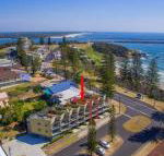 Seaspray 3 straight across the road from Main Beach Yamba - Tourism Hervey Bay