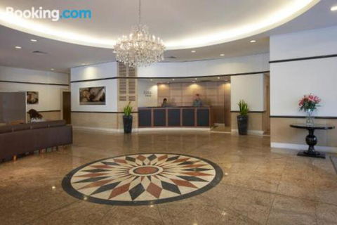Bond 215 - Hervey Bay Accommodation 5