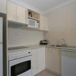 Horizons 417 / 10 Kosciuszko Road - Hervey Bay Accommodation 0