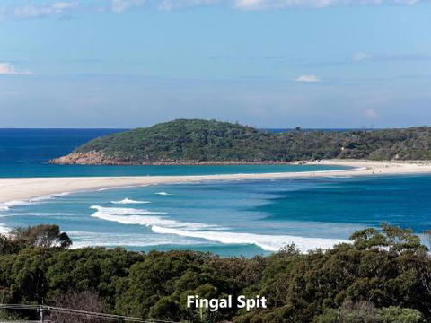 Barefoot 7 / 44 Marine Drive Fabulous Fingal Bay - Hervey Bay Accommodation 5