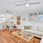 Rainbow Breezes 4 Rainbow Beach Townhouse With Breath Taking Ocean Views To Fraser Island - Tourism Hervey Bay 0