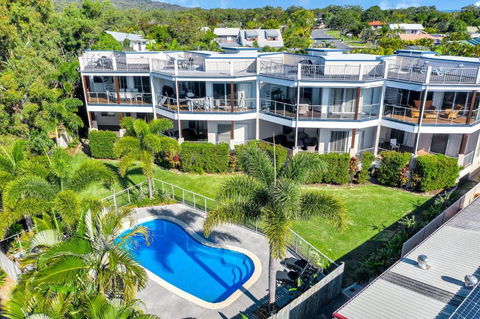 Rainbow Towers 2 Rainbow Beach High On The Hill Panoramic Views Wi Fi - Hervey Bay Accommodation 6