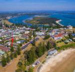 Seaspray Unit 7 straight across the road from Main Beach Yamba - Tourism Hervey Bay