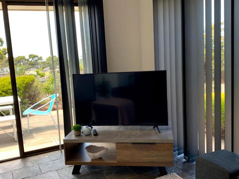 Nepean View - Hervey Bay Accommodation 6