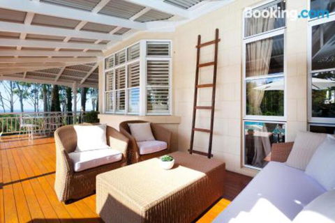 Sunrise At Sanquar Noosa Hinterland - Tourism Hervey Bay 4