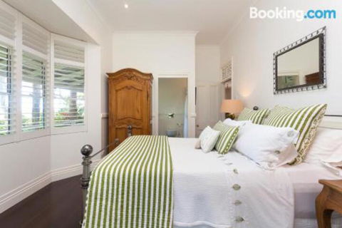 Sunrise At Sanquar Noosa Hinterland - Tourism Hervey Bay 0