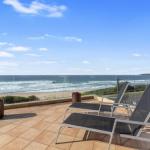 Aqua Shores Penthouse - Hervey Bay Accommodation 0