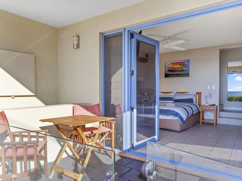 Aqua Shores Studio - Hervey Bay Accommodation 6