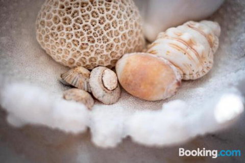 Beauty On Booker Bay - Hervey Bay Accommodation 2