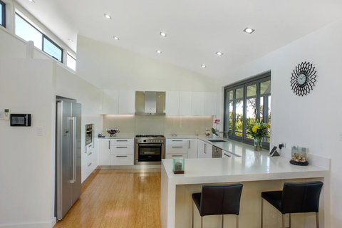 Arana Wentworth Falls - Hervey Bay Accommodation 5