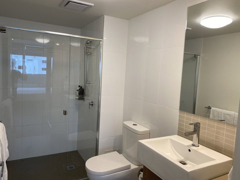 Airtrip Apartments On River Street - Hervey Bay Accommodation 3