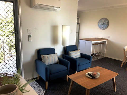 Sunset On Esplanade - Tourism Hervey Bay 6