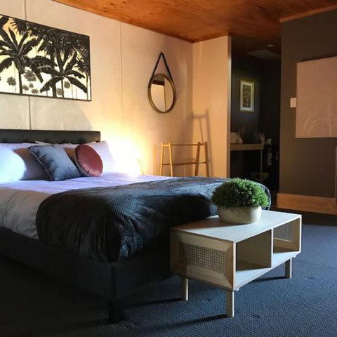Granite Belt Cabins - Hervey Bay Accommodation 2