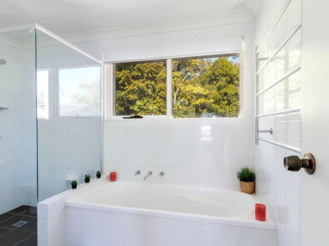 Hit The Beach - Hervey Bay Accommodation 3