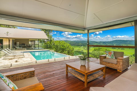 A PERFECT STAY Serene Myocum - Hervey Bay Accommodation 3
