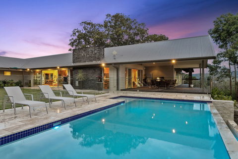 A PERFECT STAY Serene Myocum - Hervey Bay Accommodation 5