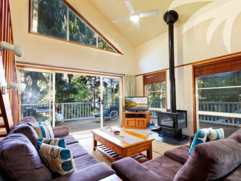 Araluen - Hervey Bay Accommodation 2