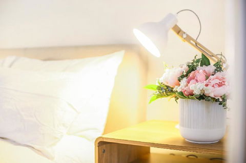 A Modern 2BR CBD Apt City Views FREE Parking - Tourism Hervey Bay 2