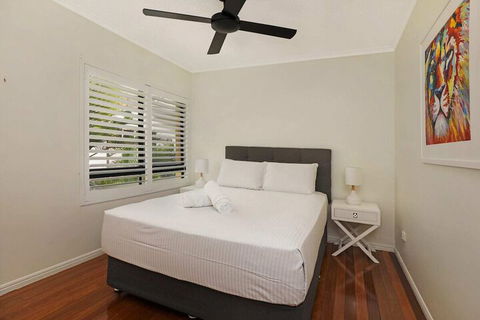 PRTFINO Ultimate Penthouse - Hervey Bay Accommodation 7
