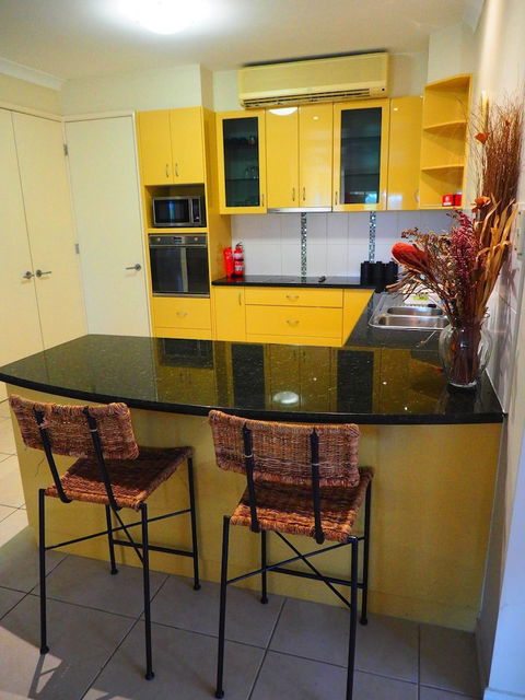 Master Suite With Private Entrance - Hervey Bay Accommodation 4