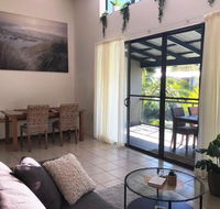 Baden 86 Rainbow Shores Walk To Beach Top Floor Air conditioned Unit - Hervey Bay Accommodation