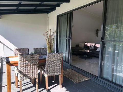 Baden 86 Rainbow Shores Walk To Beach Top Floor Air Conditioned Unit - Hervey Bay Accommodation 4