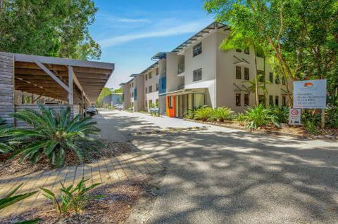 Baden 46 Rainbow Shores Walk To Beach Top Floor Air Conditioned Unit Pools - Hervey Bay Accommodation 6