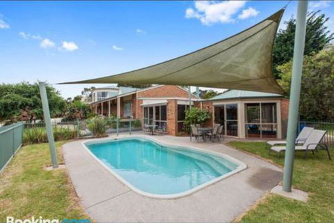 Heritage Bed & Breakfast - Hervey Bay Accommodation 4
