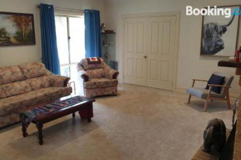 Heritage Bed & Breakfast - Hervey Bay Accommodation 0