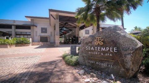 Sea Temple Port Douglas Swim Out Two Bathrooms Direct Pool Access - Tourism Hervey Bay 2