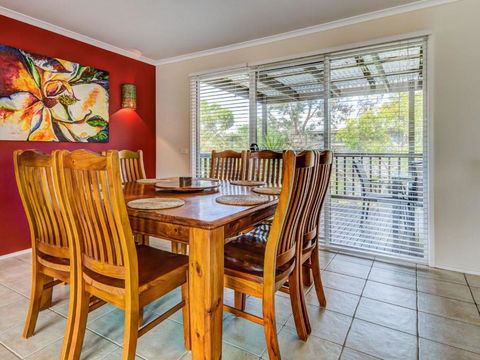 Art House - Hervey Bay Accommodation 5