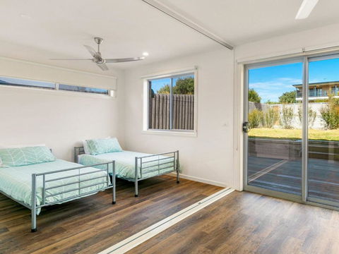 Swan Bay Lookout - Hervey Bay Accommodation 4