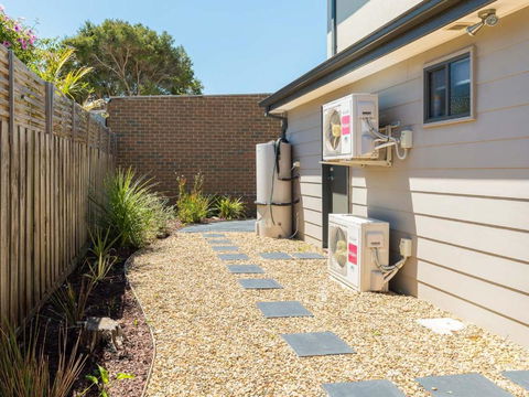 Beachside Villa Cowes - Hervey Bay Accommodation 6